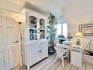 Photo 8- click for photo gallery